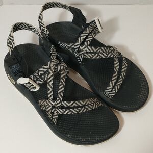 Chaco ZX/1 Origami Black Sandal,‎ Adjustable, Women's Size 8, Black And White